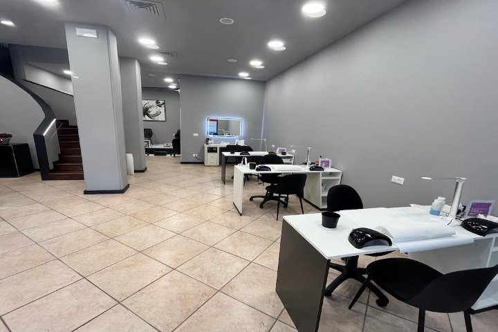 Revolution Nails - Onglerie Pescara - Photo de galerie - OneBooking