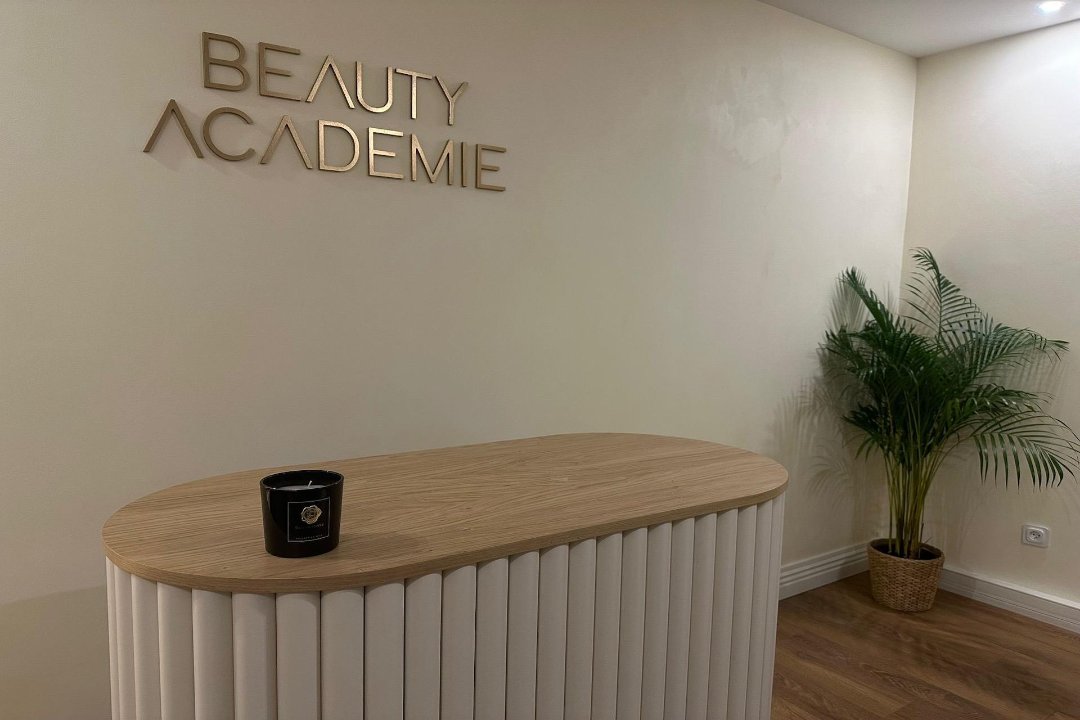 Beauty Académie, La Garenne-Colombes, Hauts-de-Seine