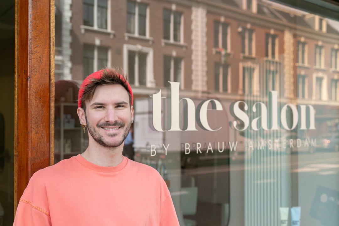 Kris-kraz kapper, Hugo de Grootplein, Amsterdam