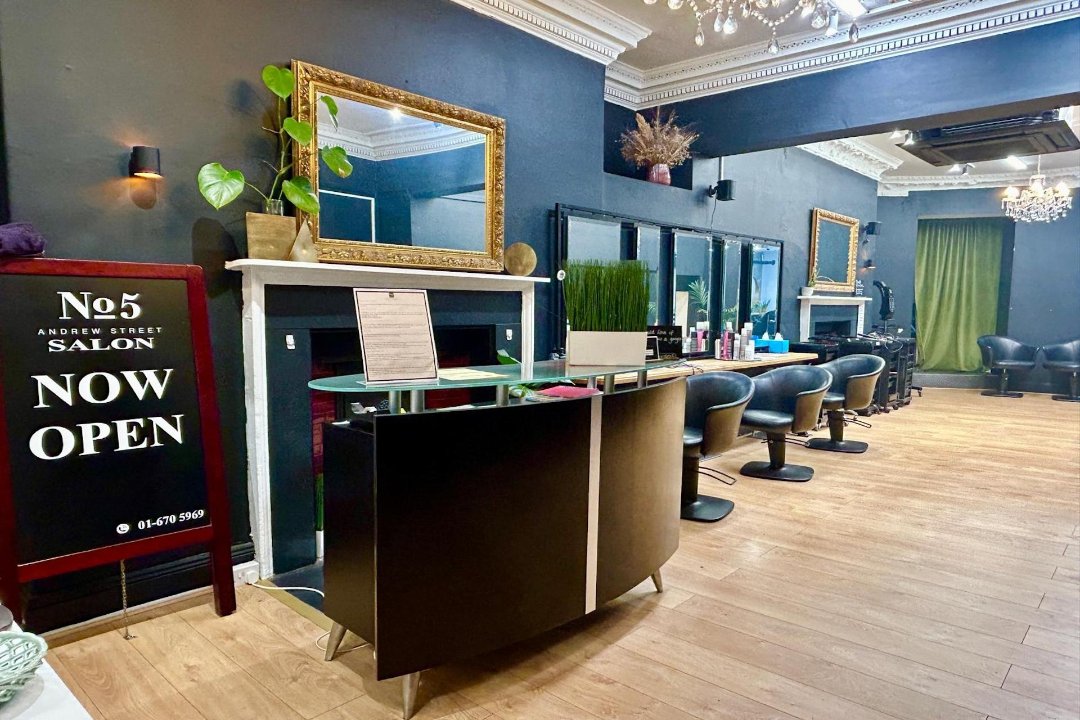 Ana Elisa & Raquel Hairdressing, Temple Bar, Dublin