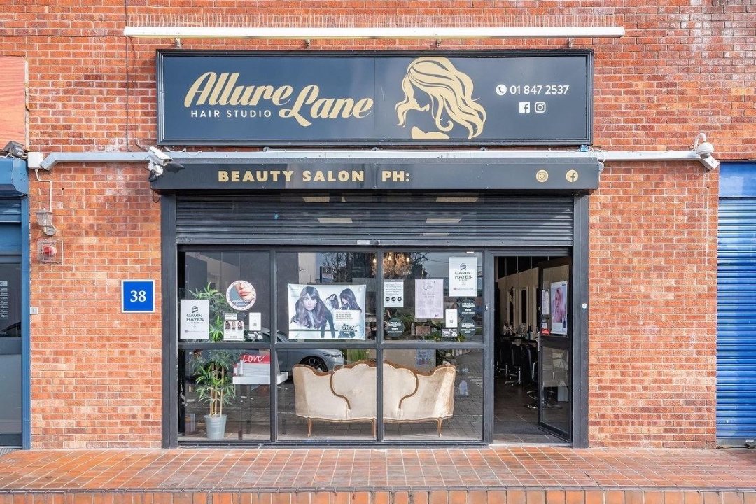 Nearest beauty salon discount