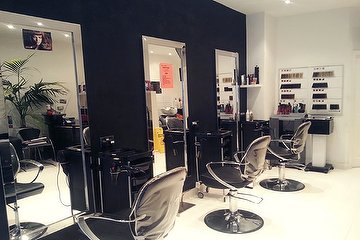 Prestige Hair, Beauty & Tanning Salon