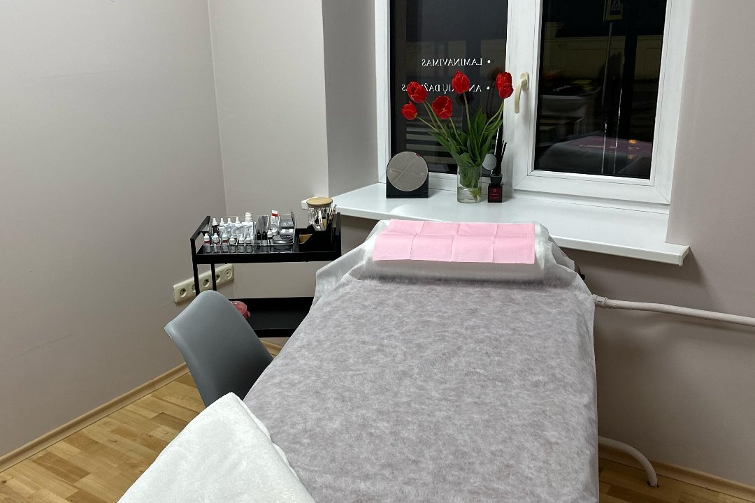 BEAUTY BAR, Naujamiestis, Kaunas