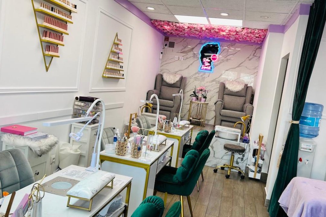 Imperial Nails Studio, Trinitat, Valencia