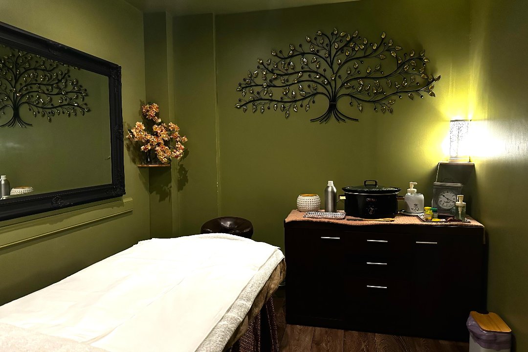 Harmony Thai Massage & Wellness, Edinburgh Old Town, Edinburgh