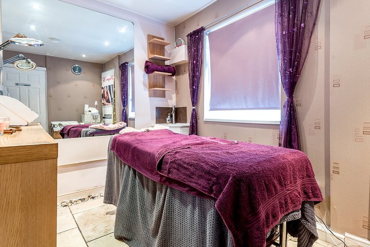 Pamper Me Holistic Beauty Spa - Spa Otley Road - Photo de galerie - OneBooking