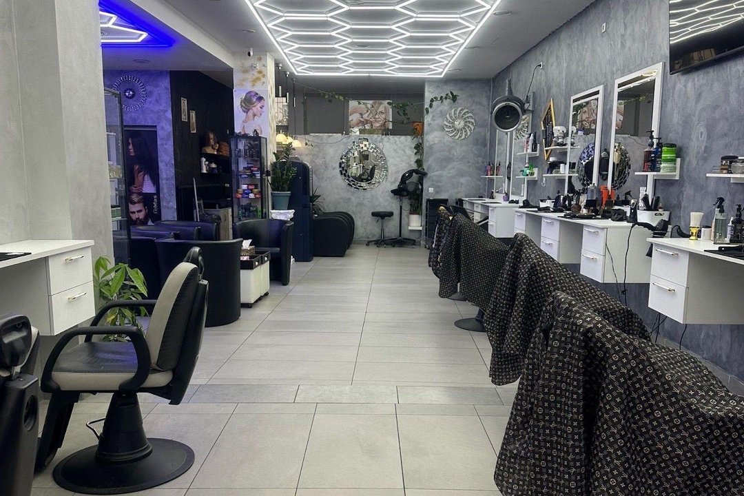 Salon Paradies - München, Moosach, München