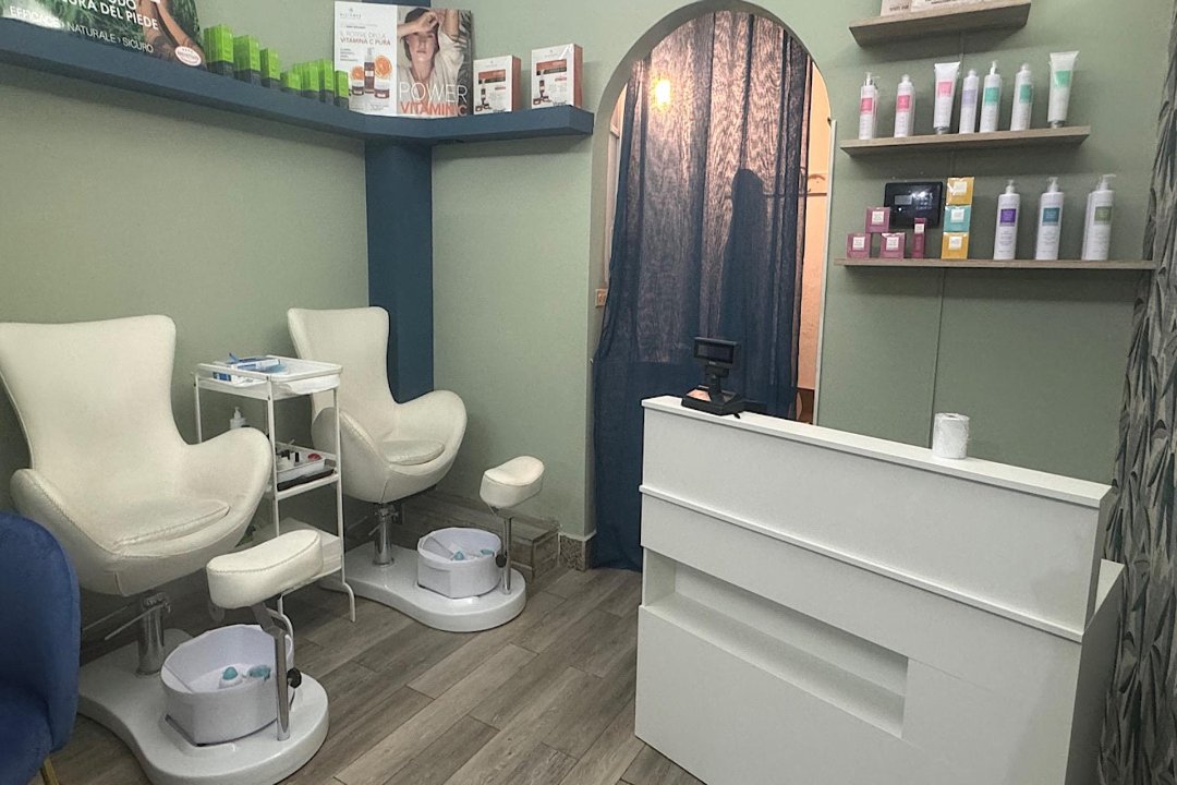 Il Bello Delle Donne 2, Stadera, Milano