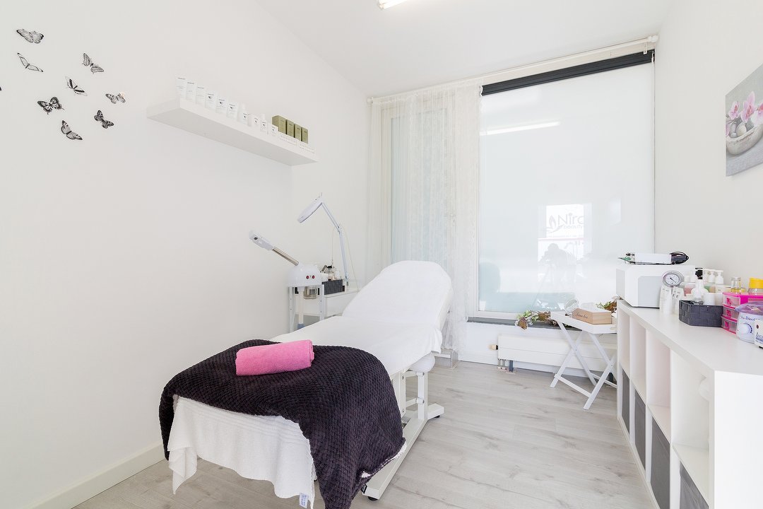 Nira Beautycenter, Langerak, Utrecht