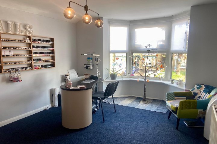 Juniper Nails Beauty - Onglerie Southampton - Photo de galerie - OneBooking