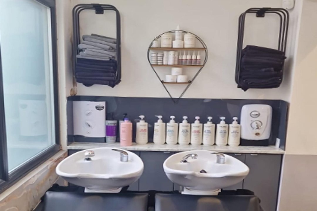 Hair By Faliesha K, Eastcote, London