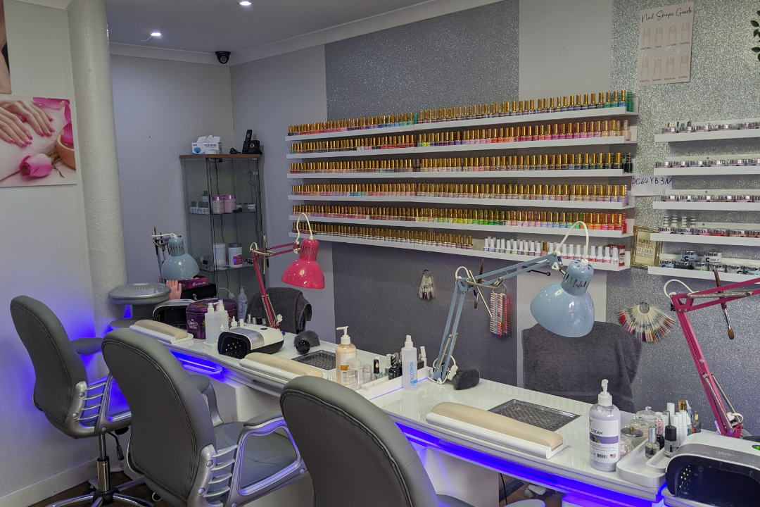 USA Nails and Spa Maryhill, Kelvinside, Glasgow