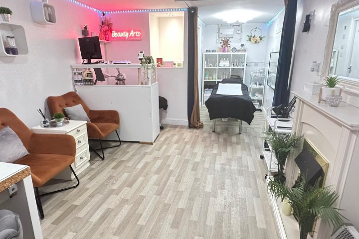 Beauty arts - Onglerie Southampton - Photo de galerie - OneBooking