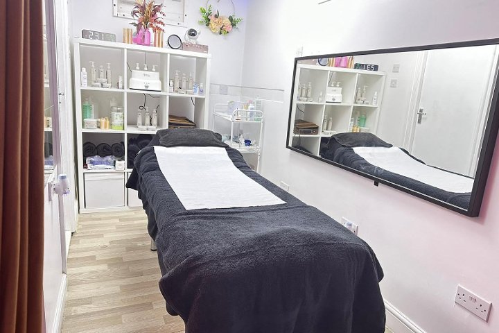 Beauty arts - Onglerie Southampton - Photo de galerie - OneBooking