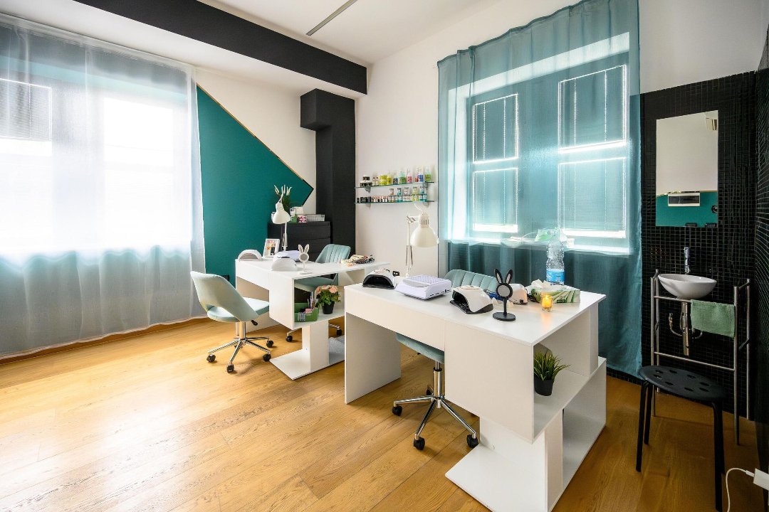 Sky Ward Beauty Studio, Casalecchio di Reno, Emilia-Romagna