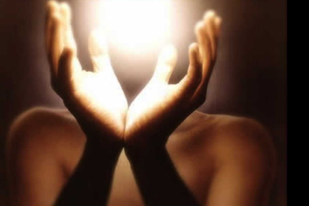 Niamh Reiki London at Revival Clinic, Chiswick Gunnersby, London