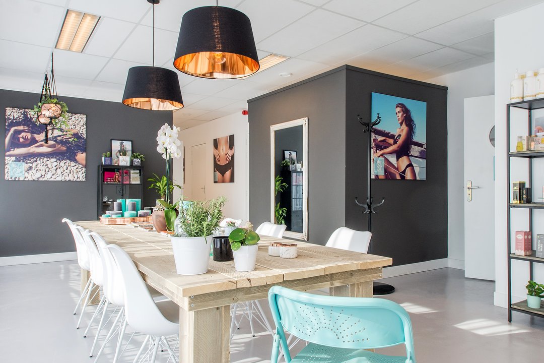 By Cil Beauty & Co, Tussenweg, Noord-Holland