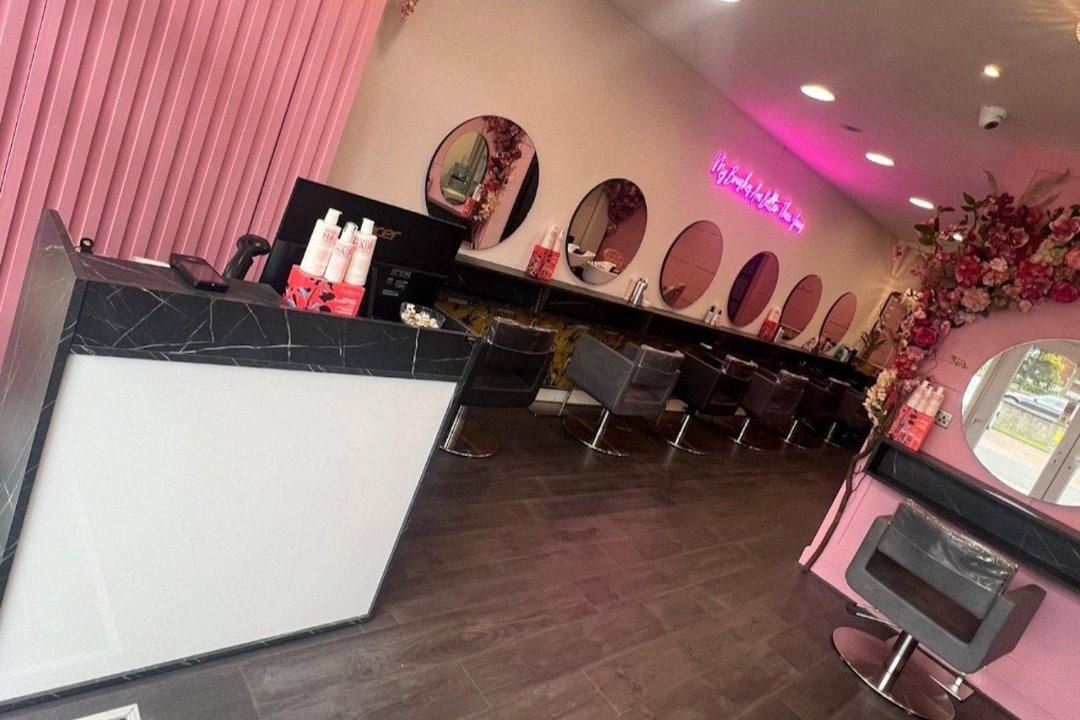 Salon Aurora, Clondalkin, Dublin