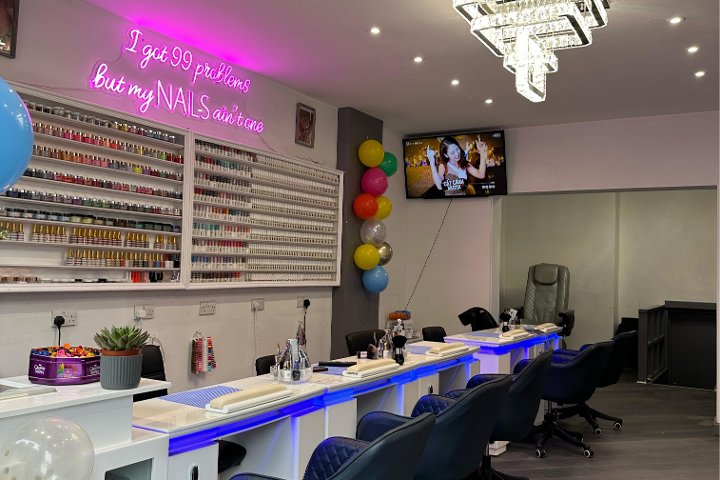 Broxburn Nails & Spa