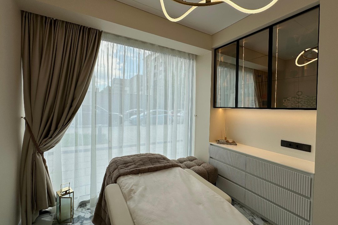 Skin Revolution (Eylea beauty house), PC Europa, Vilnius
