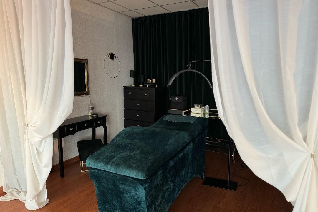 Dilash Beauty Salon, Heckinghausen, Wuppertal