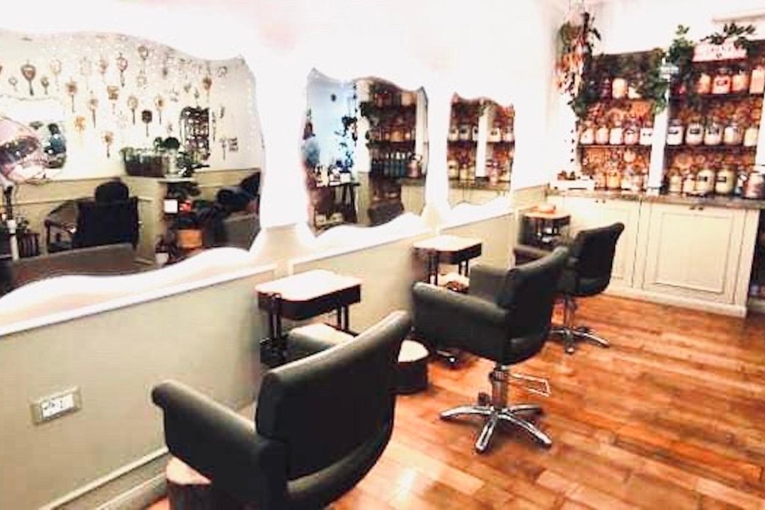 Bloom Salon, Parioli, Roma