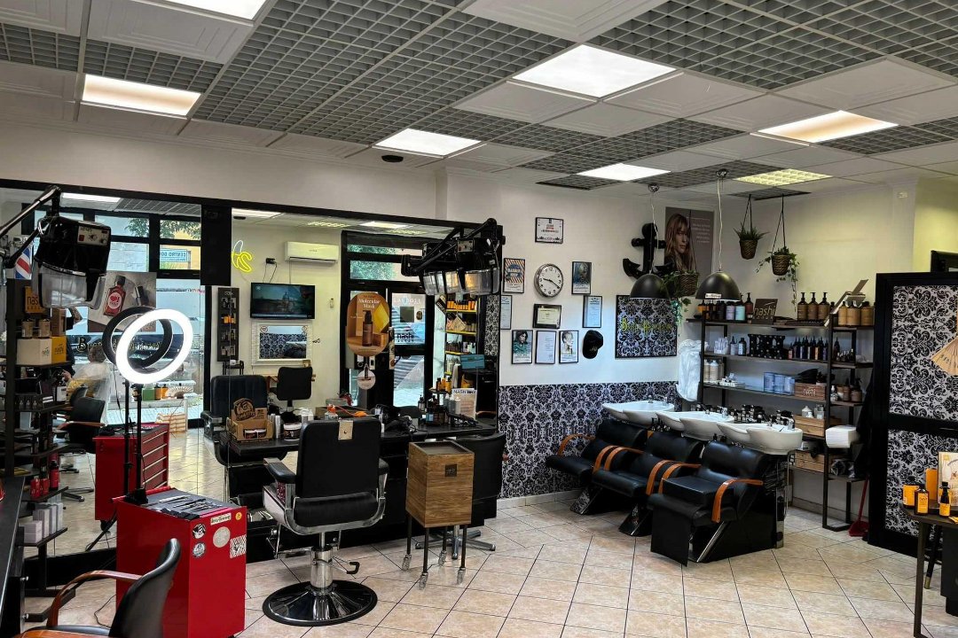 Betulli Hairdressing, Gianicolense, Roma