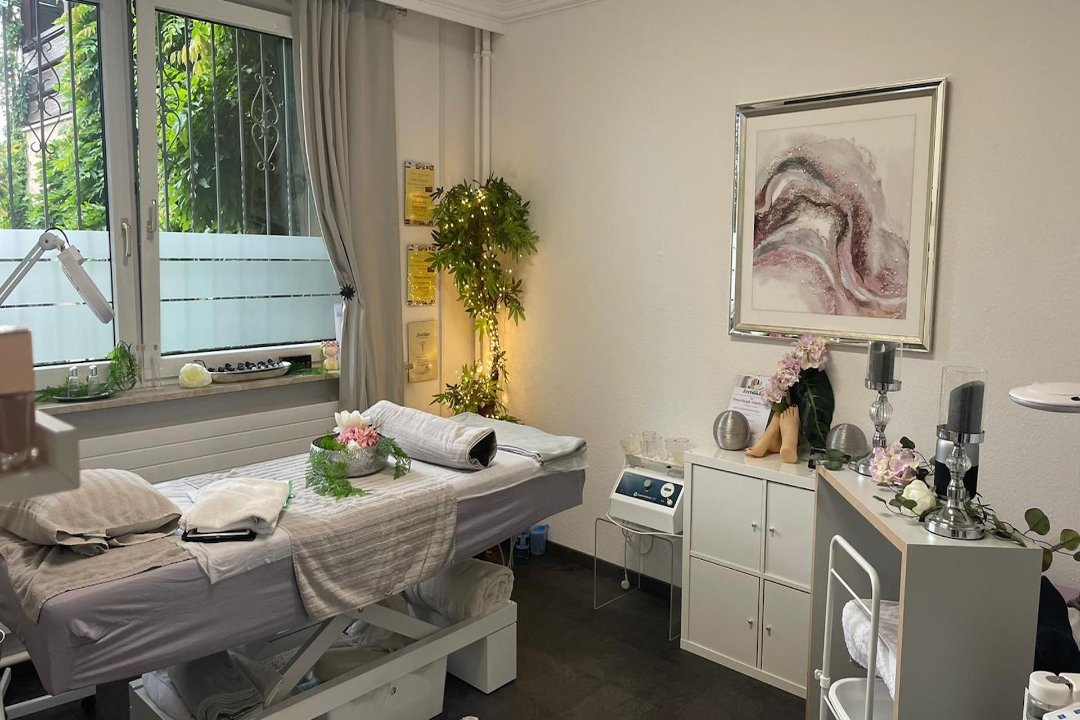 Petra Haugk Fußpflege und Massage, Griesheim, Hessen