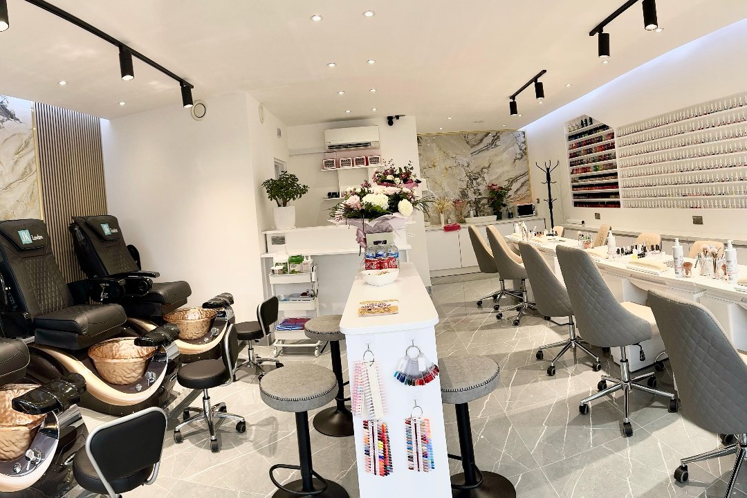 Krystal’s Nails, Harpenden, Hertfordshire