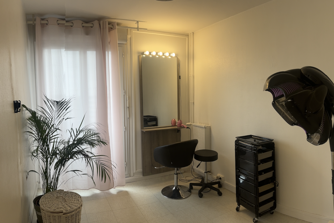 Mina Capillary, Chelles, Seine-et-Marne