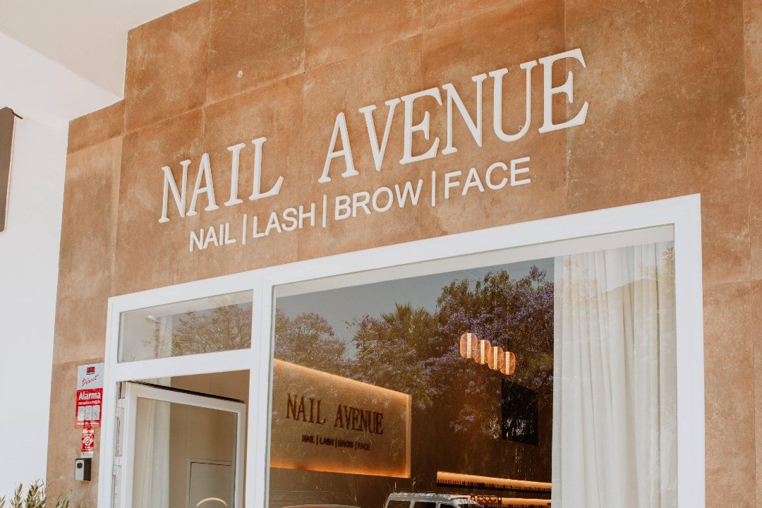 Nail Avenue, Marbella