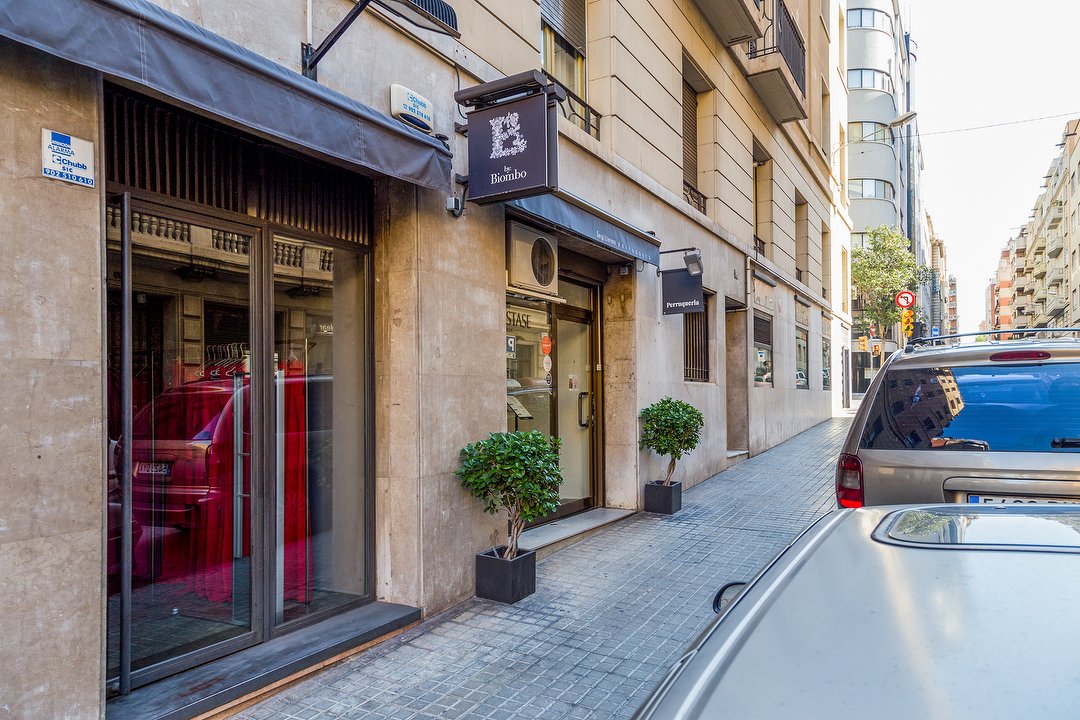 Sergi Llerena Perruquers, Sant Gervasi-Galvany, Barcelona