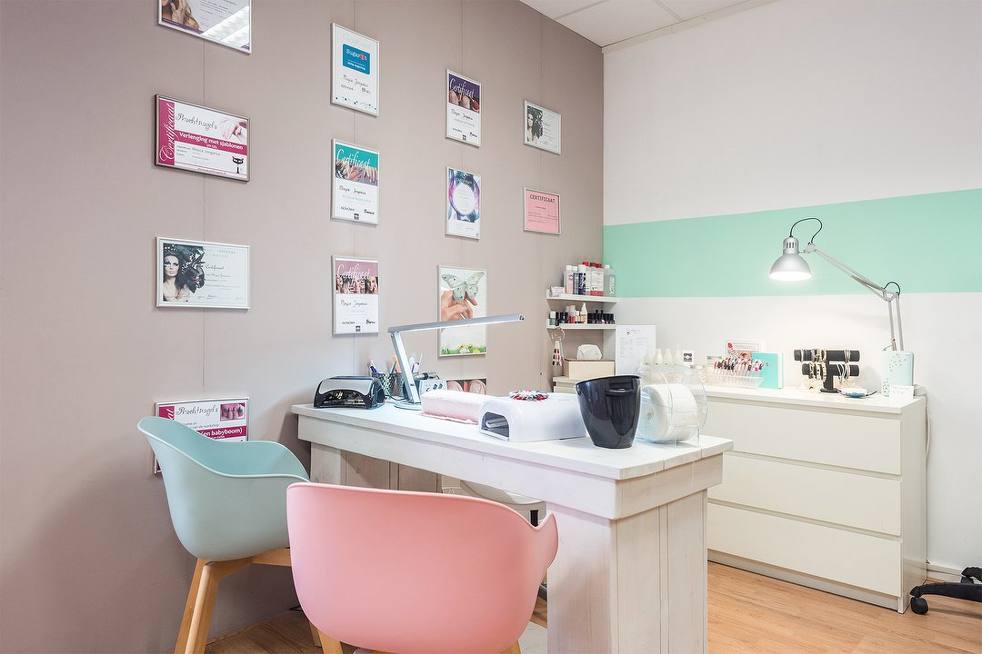 Mayce's Beauty & Nails, Oosterhout, Noord-Brabant