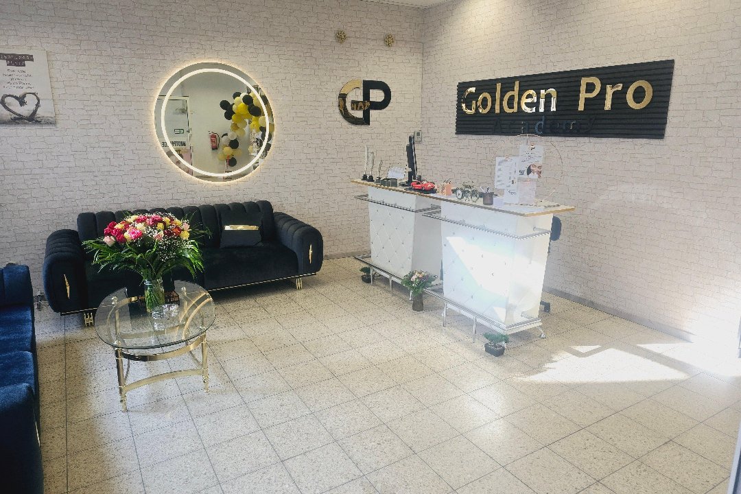 GoldenPro Academy, Hacheney, Dortmund