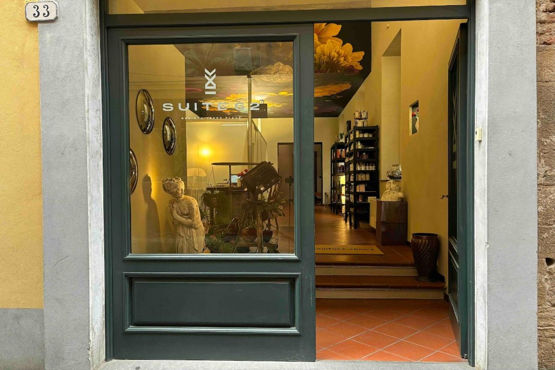 Suite 62, Lucca