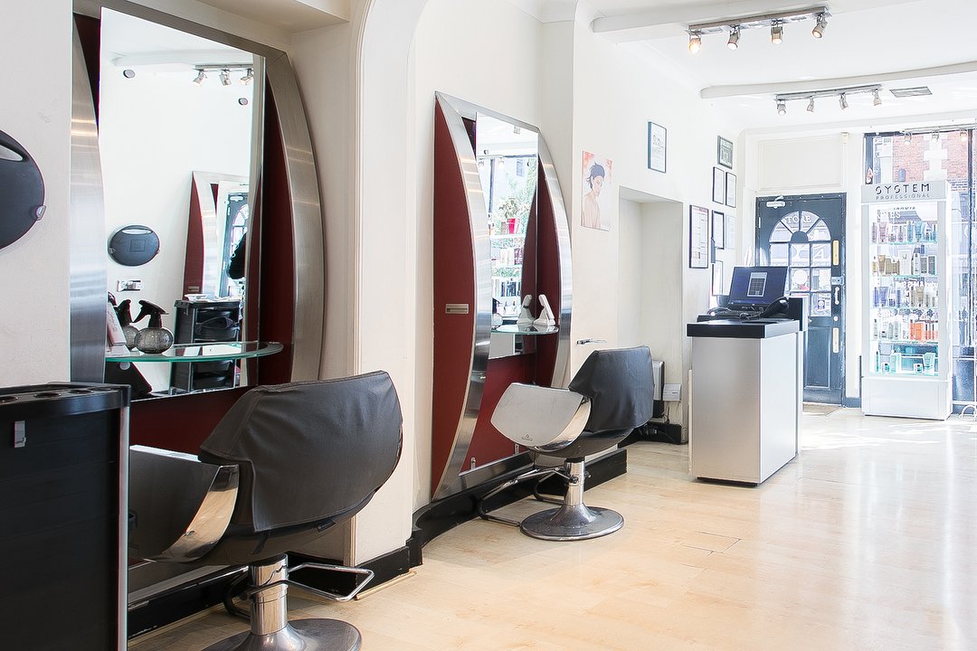 Cv Hair Beauty Hair Salon In Bloomsbury London Treatwell