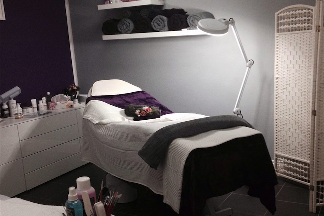 Tzi Tzi Professional Beauty, Windsor, Berkshire