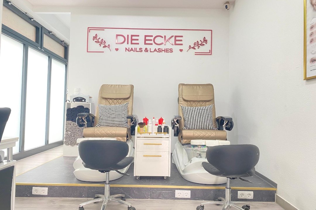 Die Ecke Nails & Lashes, Niederschönhausen, Berlin