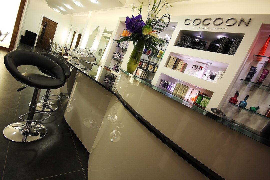 Cocoon Hair & Beauty, Reading