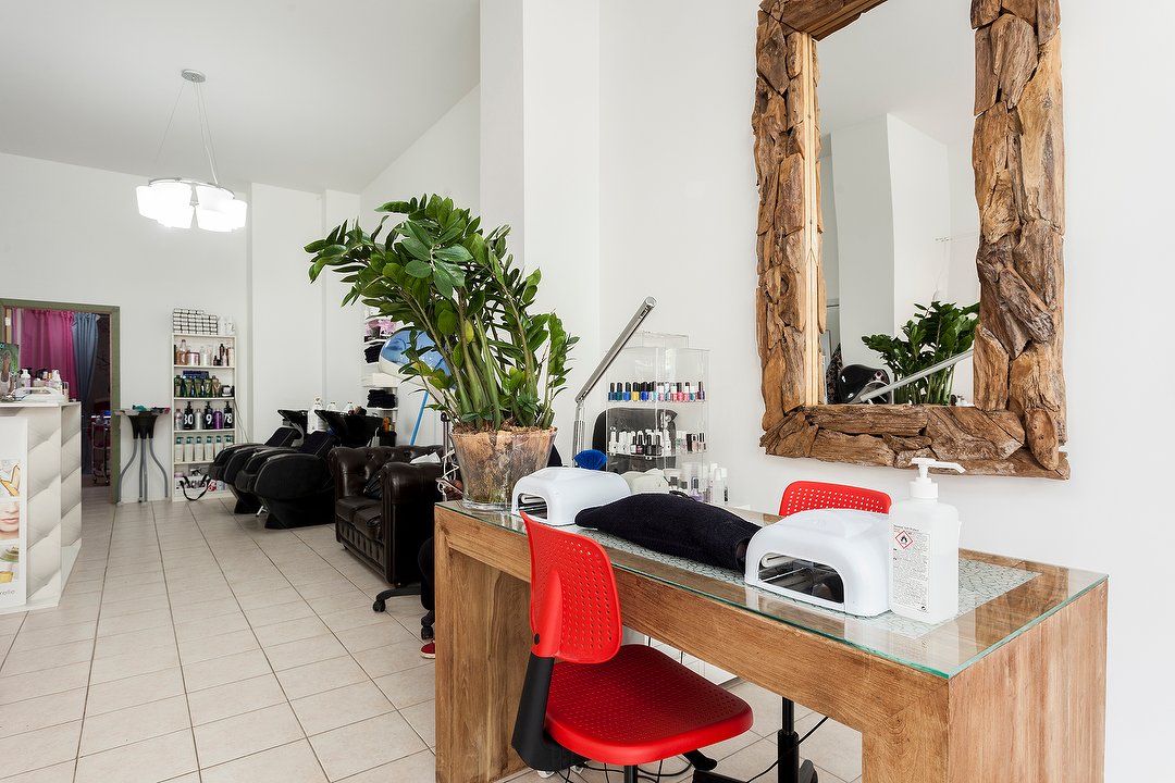 Afrodit'hair, Hospitaal Etterbeek - Elsene, Elsene - East