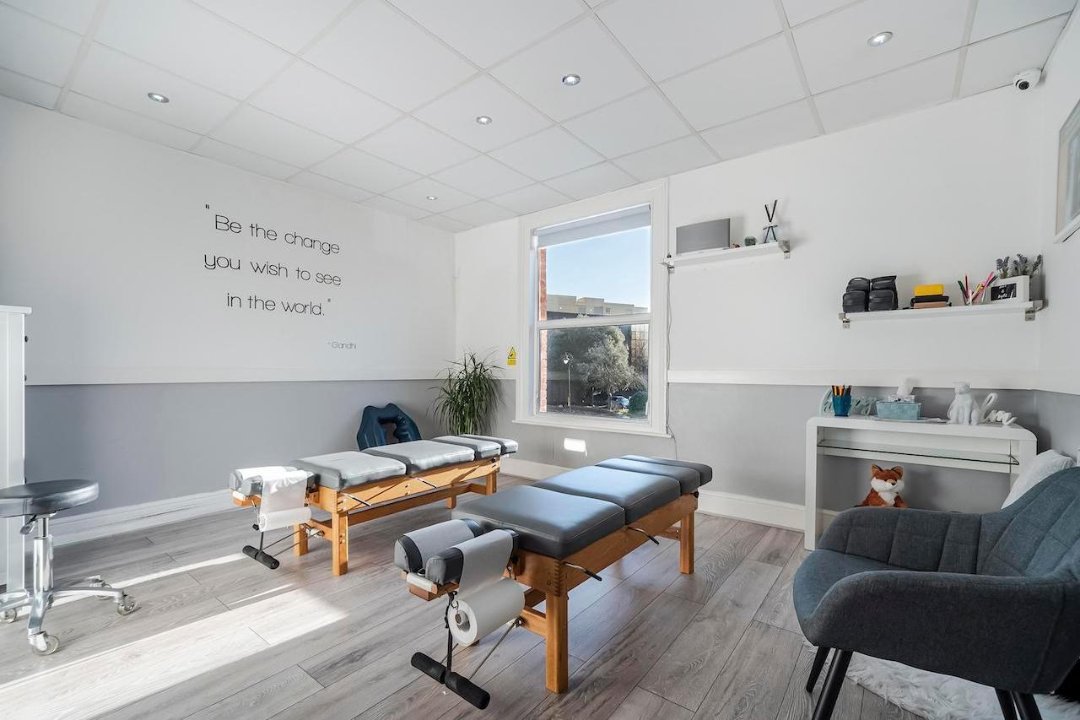 Bromley Massage, The Glades, London