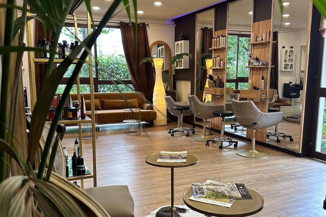 Le Salon by Atika - Coiffeur - Coloriste - Neuilly