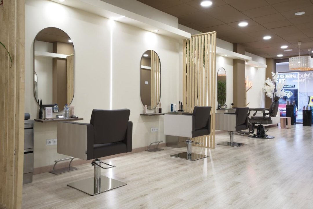 Roho Hair & Beauty (Peluquería y Masajes), Russafa, Valencia