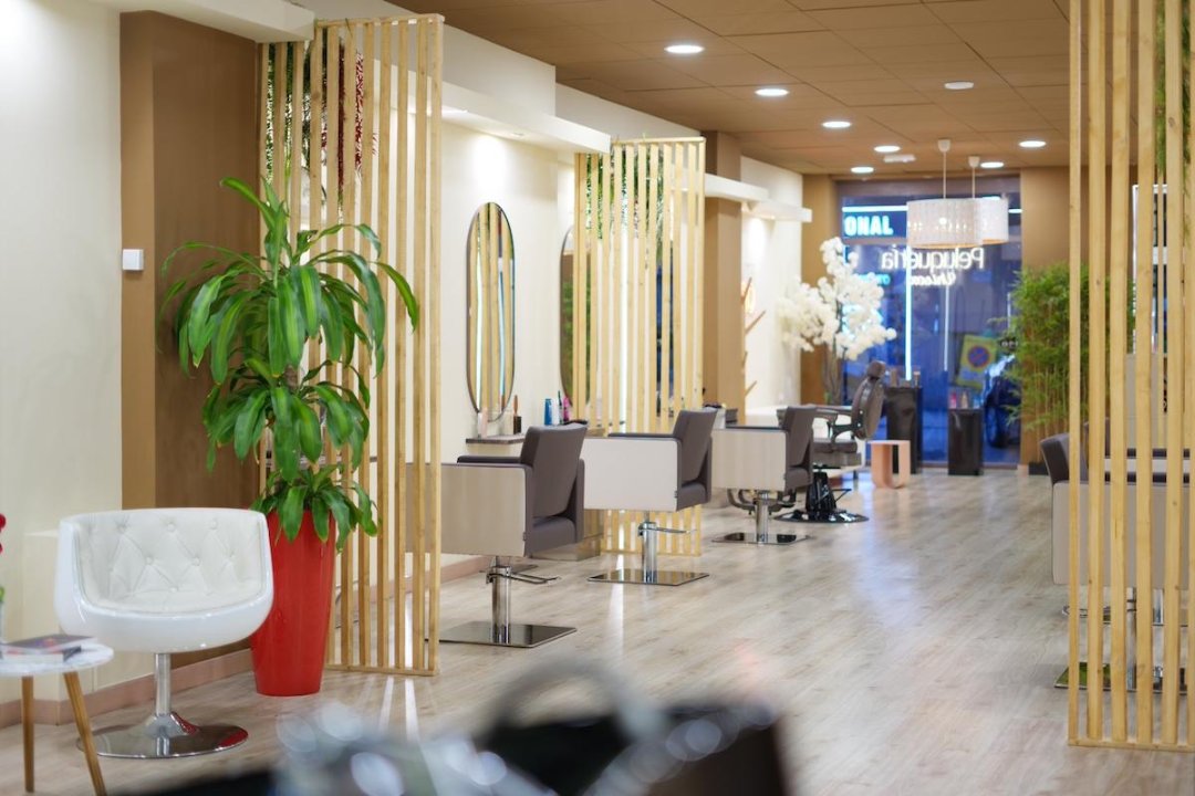 Roho Hair & Beauty (Peluquería y Masajes), Russafa, Valencia
