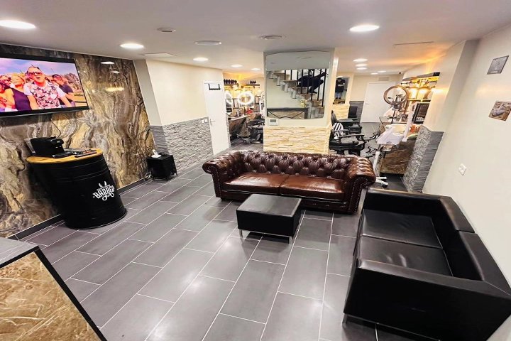 Barbershop Number One - Barbier Paris - Photo de galerie - OneBooking