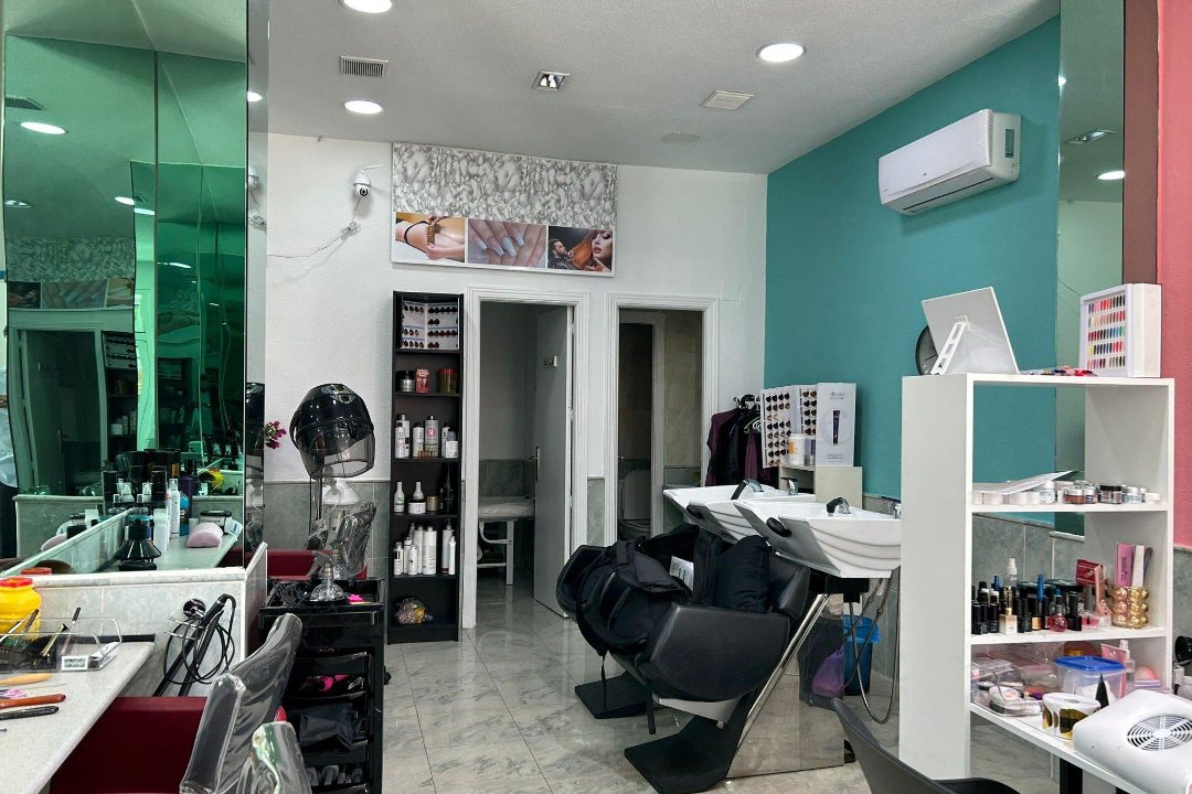 Peluquería Esmeralda, Móstoles, Comunidad de Madrid