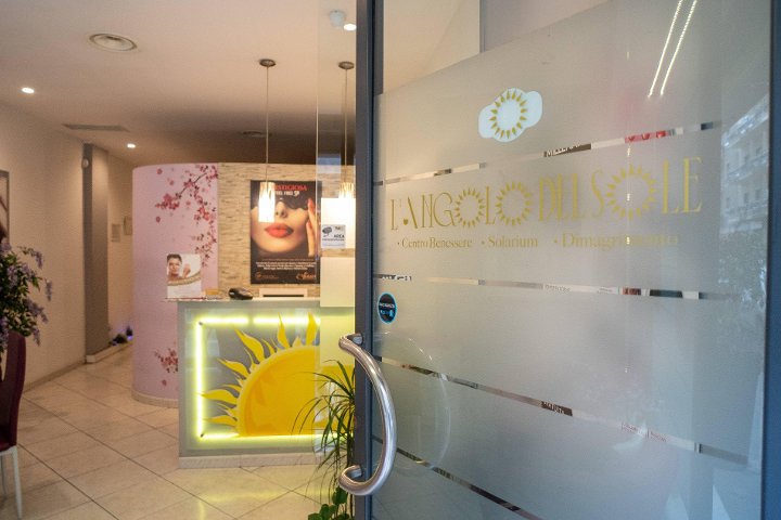 Angolo del Sole - Onglerie Bari BA - Photo de galerie - OneBooking