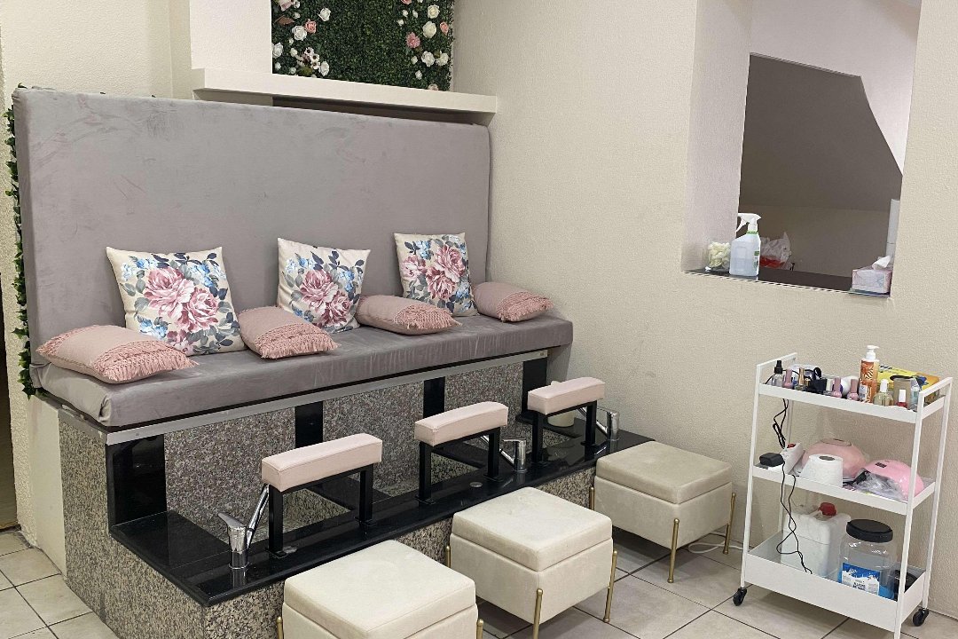 Beauty Room By Flory, Metamorphosis Municipality, Αττική