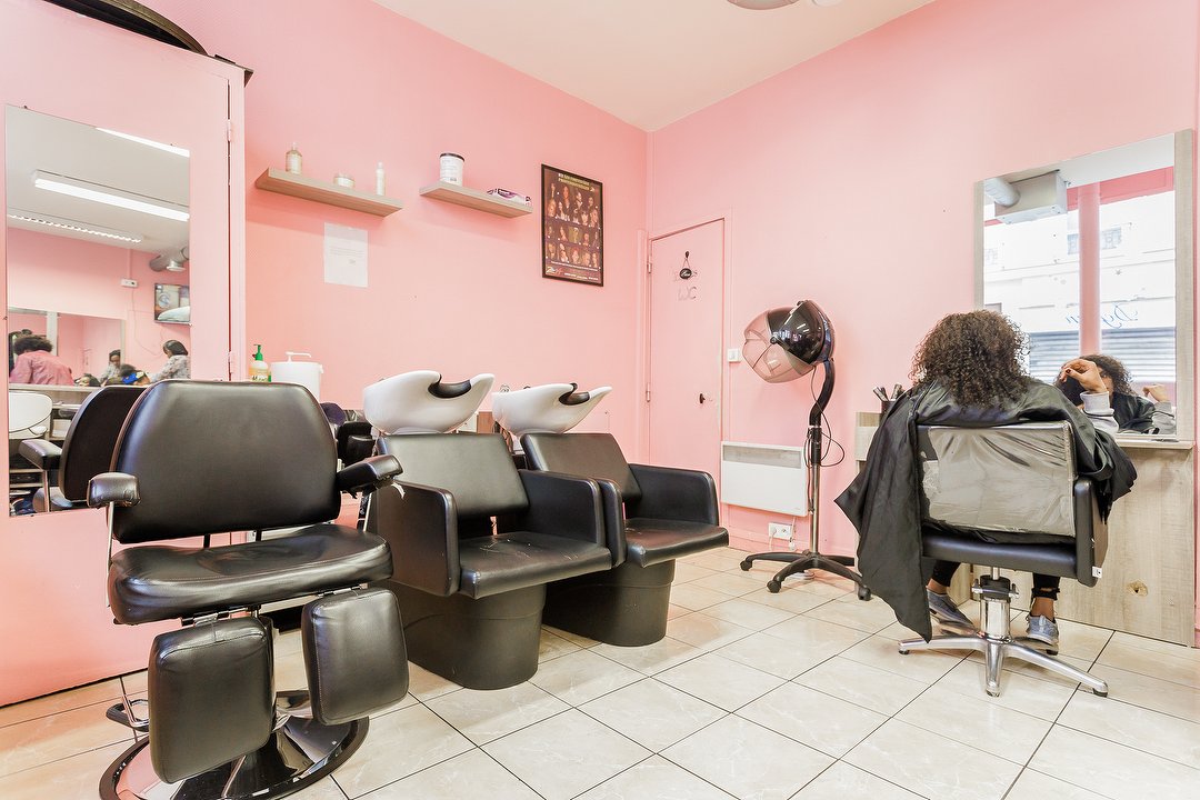 Paola Tresses, Arts-et-Métiers, Paris