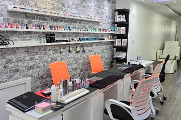 Maru Hair, Beauty & Nail Studio